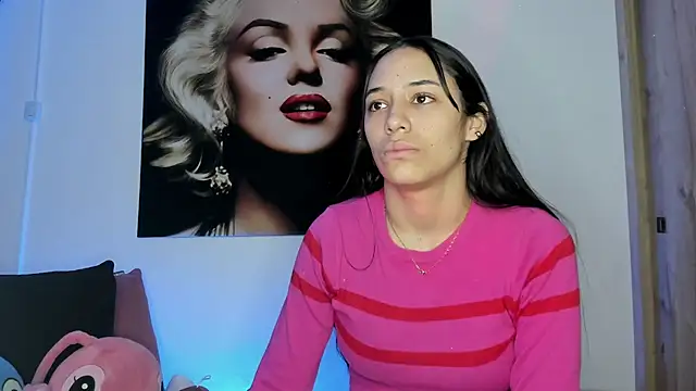 Snapshot of TANIA_06 chatting on October 2025 01:14:01 PM TANIA 06 online show from October 2025 01:14:01 PM