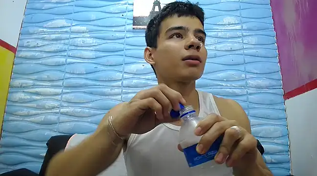 Snapshot of seigfried0 chatting on March 2025 07:06:02 PM seigfried0 online show from March 2025 07:06:02 PM