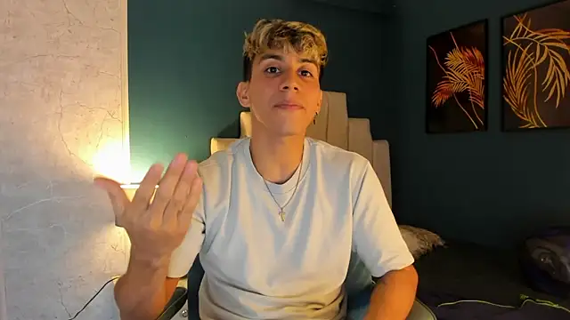 Allex Cano online show from March 2025 09:10:02 AM