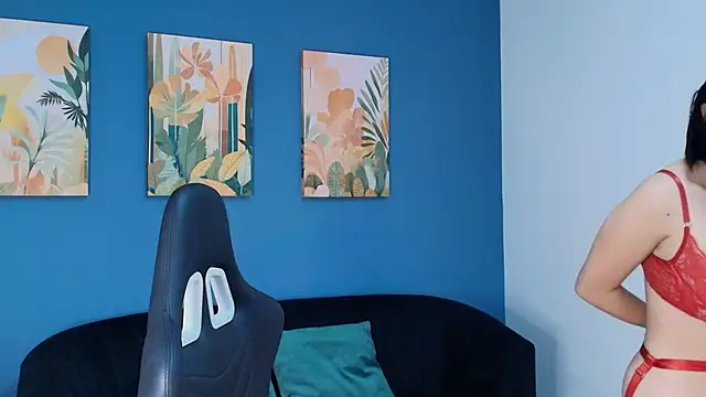 Snapshot of Zamira_Taylor chatting on November 2025 11:13:01 PM Zamira Taylor online show from November 2025 11:13:01 PM