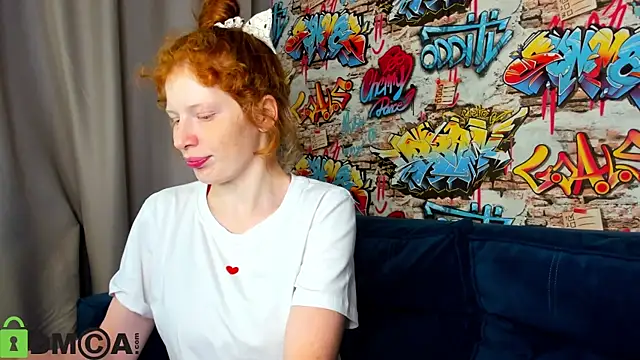 Sandra Wi1son online show from September 2025 01:18:02 AM