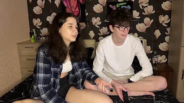 baby lesi online show from April 2026 06:12:01 PM