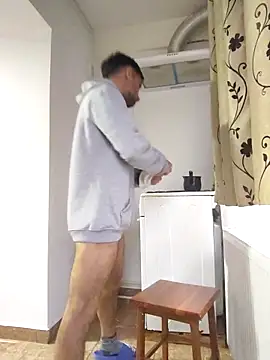 andreiiiii2025 online show from December 2025 12:03:02 PM