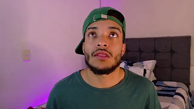 eross chipre  online show from April 2026 11:49:01 PM