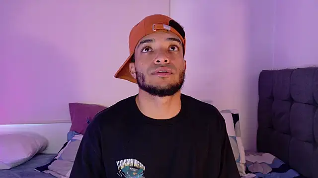 eross chipre  online show from April 2026 10:22:01 PM