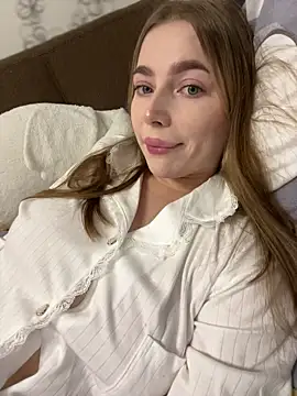 Milana mil online show from September 2025 11:04:02 AM