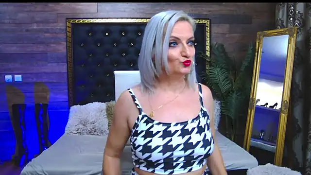 LadyTouch online show from February 2025 03:50:01 AM