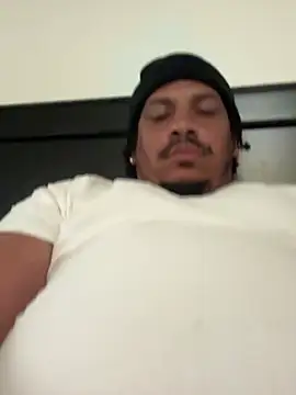 Snapshot of kentbent6 chatting on March 2025 05:39:01 AM kentbent6 online show from March 2025 05:39:01 AM