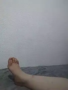 LindosPies online show from February 2025 02:20:01 AM
