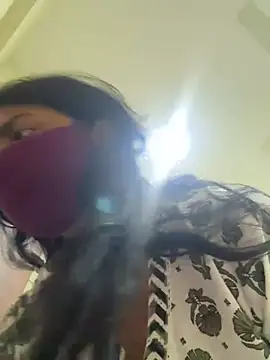 Dishasarmaa05 online show from February 2025 06:21:01 PM