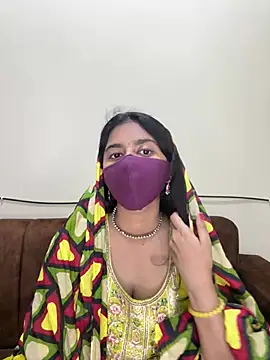 Dishasarmaa05 online show from February 2025 06:23:01 PM