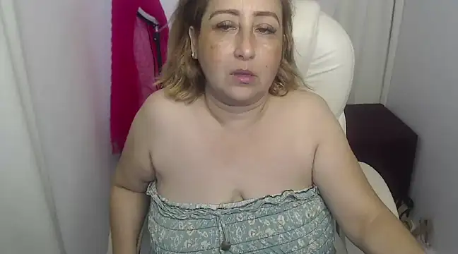 Snapshot of Mature_2025 chatting on February 2025 09:02:01 PM Mature 2025 online show from February 2025 09:02:01 PM