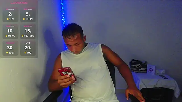 Gooss cum online show from December 2025 03:35:01 AM