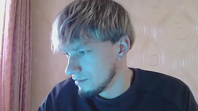 Snapshot of frama666 chatting on October 2025 02:17:02 PM frama666 online show from October 2025 02:17:02 PM