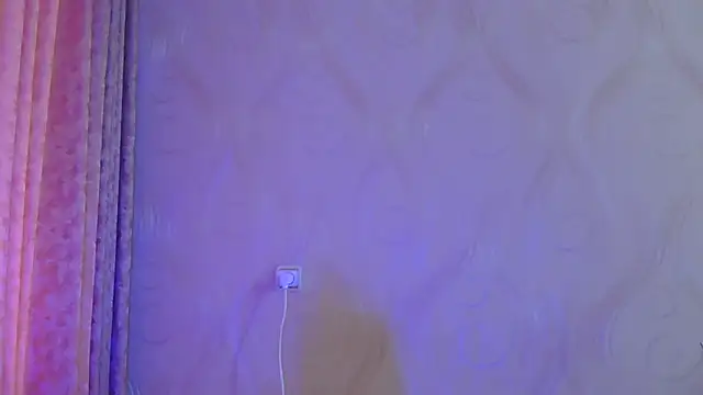 Snapshot of frama666 chatting on November 2025 09:19:02 AM frama666 online show from November 2025 09:19:02 AM