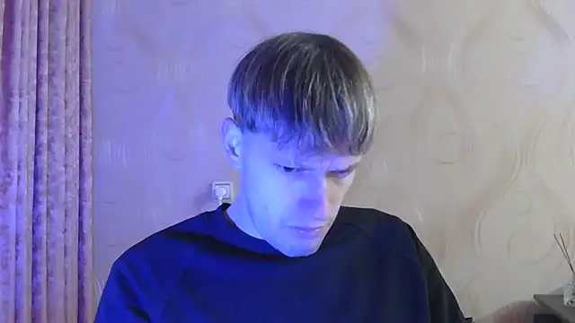 Snapshot of frama666 chatting on December 2025 02:01:01 PM frama666 online show from December 2025 02:01:01 PM