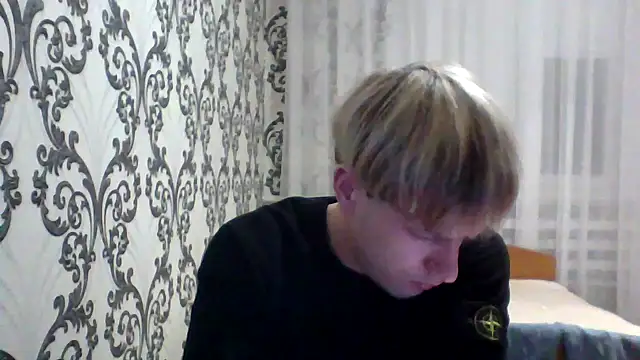 frama666 online show from April 2026 06:56:01 PM