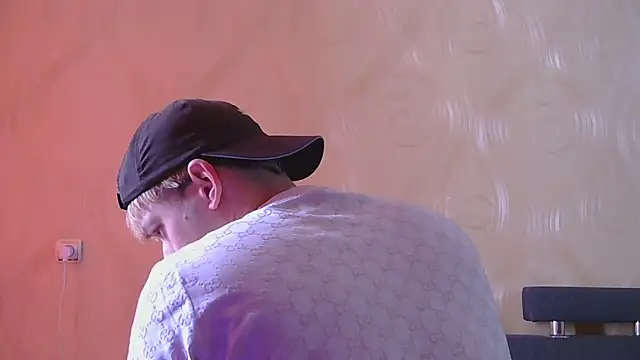 frama666 online show from April 2026 06:41:02 AM