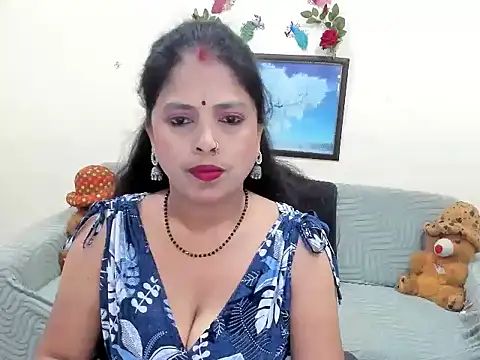 Snapshot of leahgotiii chatting on June 2026 03:07:01 AM leahgotiii online show from June 2026 03:07:01 AM
