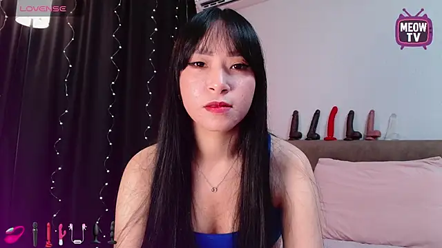 miyakimi0101 online show from September 2025 12:43:01 AM