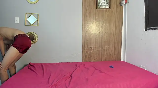 couple hotfox online show from January 2026 12:59:01 AM