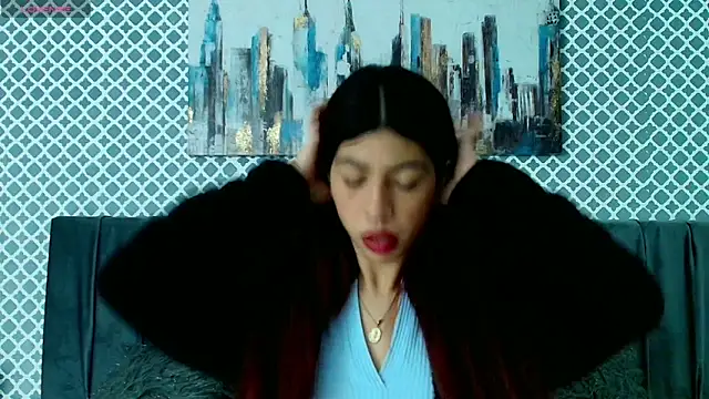 Snapshot of Cassie_bloom chatting on October 2025 05:02:02 AM Cassie bloom online show from October 2025 05:02:02 AM