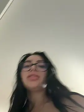 Snapshot of Mia_Splash chatting on June 2026 02:12:02 PM Mia Splash online show from June 2026 02:12:02 PM