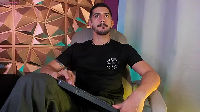 Snapshot of AlejandroStormm chatting on February 2026 04:09:02 AM AlejandroStormm online show from February 2026 04:09:02 AM