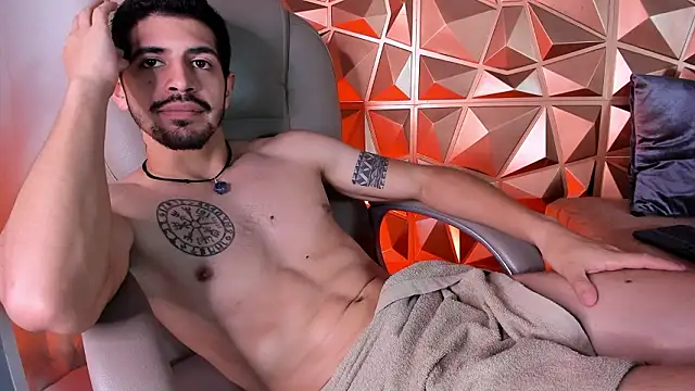 Snapshot of AlejandroStormm chatting on March 2026 08:19:01 AM AlejandroStormm online show from March 2026 08:19:01 AM