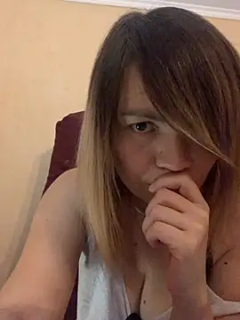 Ella Pearlie online show from March 2025 02:41:02 AM