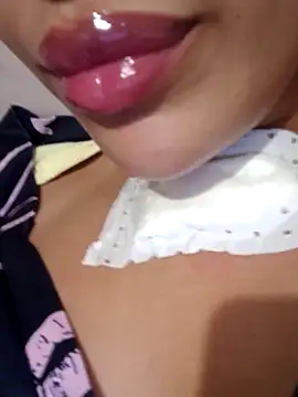 Sexlove1xo online show from October 2025 01:13:01 PM