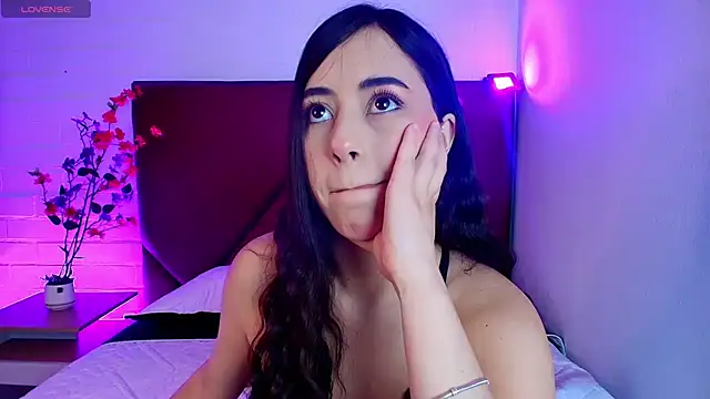 Lexi Howard  online show from March 2026 04:29:04 AM