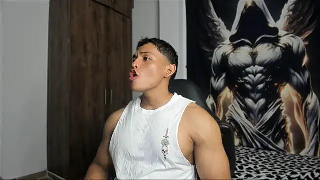 Snapshot of bigger_ragnarsson chatting on March 2025 01:34:02 AM bigger ragnarsson online show from March 2025 01:34:02 AM