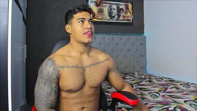 luigi hot  online show from November 2025 12:30:01 PM