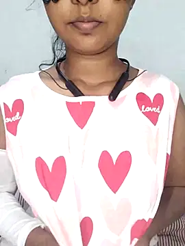 Snapshot of Ashugril_hot chatting on March 2025 05:48:02 PM Ashugril hot online show from March 2025 05:48:02 PM