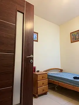 mikekmi21 online show from December 2025 02:34:02 PM