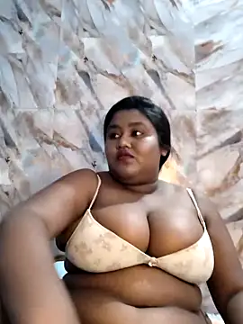 horny diana online show from April 2026 06:10:01 PM