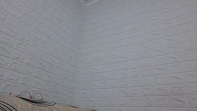 Ramona870 online show from April 2026 06:25:01 PM