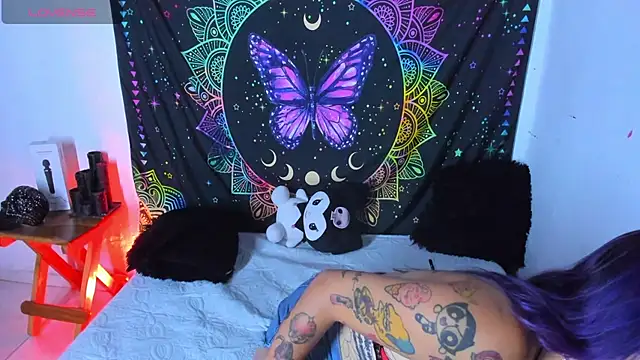 Snapshot of ChloeAllennn chatting on February 2025 02:25:01 AM ChloeAllennn online show from February 2025 02:25:01 AM