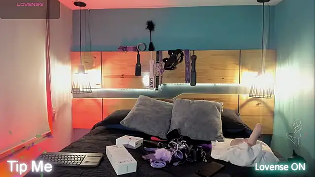 Snapshot of ChloeAllennn chatting on November 2025 11:44:02 AM ChloeAllennn online show from November 2025 11:44:02 AM