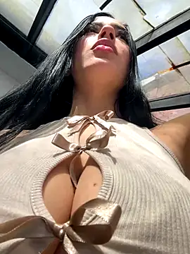 Antonella Smiith  online show from October 2025 02:35:02 PM