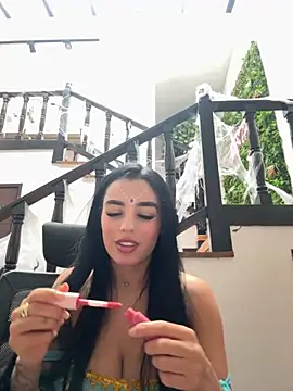 Antonella Smiith  online show from October 2025 04:41:02 PM