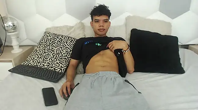 Axel Forte online show from March 2025 12:30:02 PM