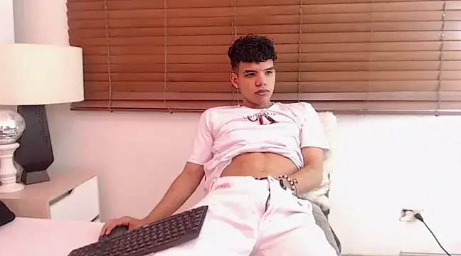 Axel Forte online show from March 2025 12:50:02 PM