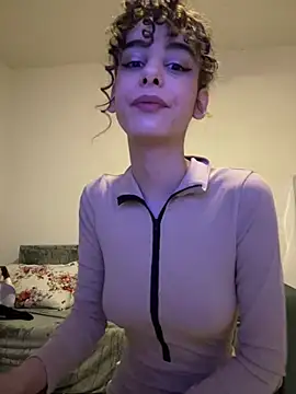 Mazzekyn online show from February 2025 06:20:01 PM