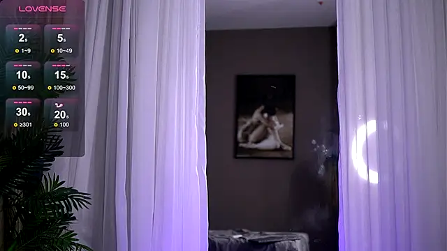 RobertaRosetti online show from September 2025 08:19:01 AM