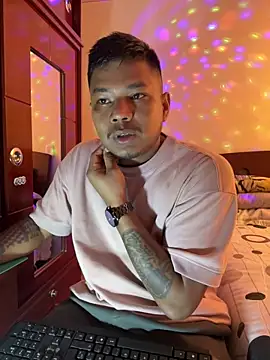 Saipuer31 online show from February 2026 04:57:01 PM