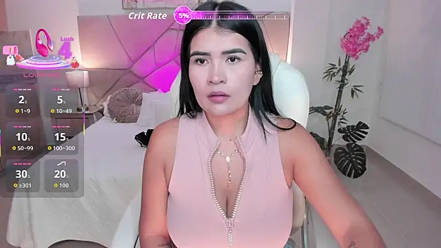 Snapshot of Corina_White chatting on November 2025 02:02:01 PM Corina White online show from November 2025 02:02:01 PM