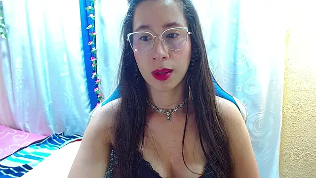 Gia leinn online show from January 2026 03:38:01 PM