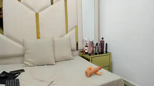 Kendall 6669 online show from February 2025 06:41:02 PM